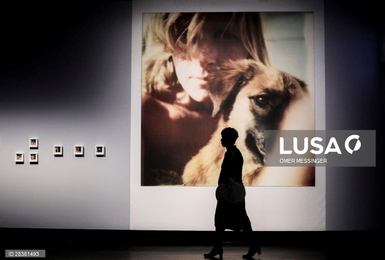 Exibição 'Linda McCartney-The Polaroid Diaries' na galeria C/O em Berlim