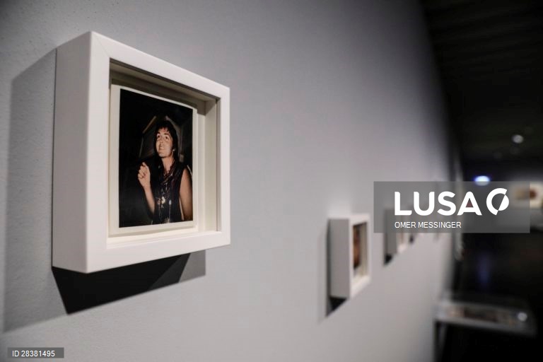 Exibição 'Linda McCartney-The Polaroid Diaries' na galeria C/O em Berlim