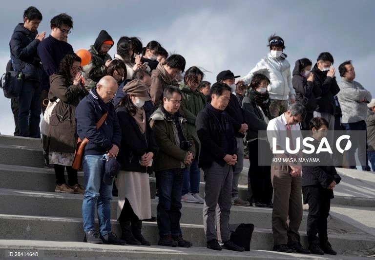Japão assinala discretamente o tsunami de 2011