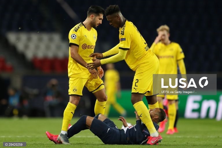 Nos oitavos-de-final da Liga dos Campeões, o Paris Saint-Germain recebeu, à porta fechada, e venceu o Borussia Dortmund por 2-0,