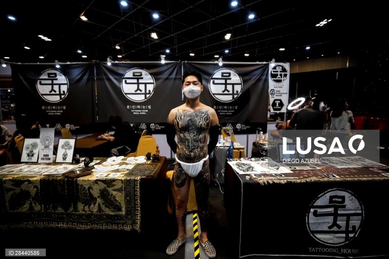 Festival de tatuagens em Banguecoque, Tailândia.