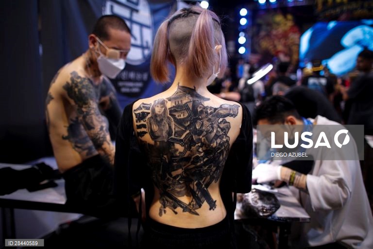 Festival de tatuagens em Banguecoque, Tailândia.