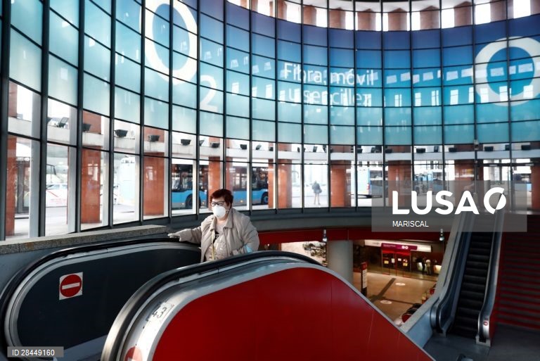 Início da semana em Madrid sob o medo do Covid-19