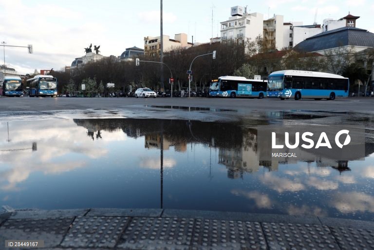 Início da semana em Madrid sob o medo do Covid-19