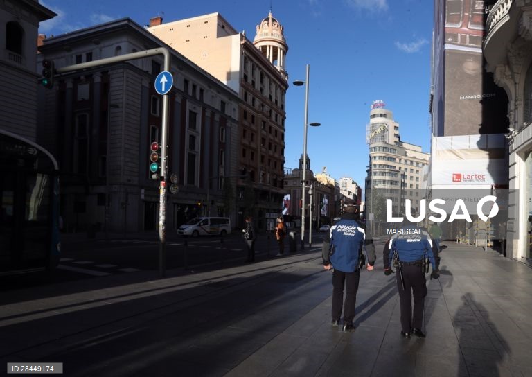 Início da semana em Madrid sob o medo do Covid-19