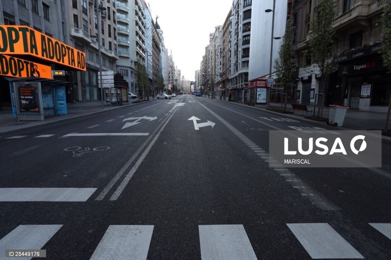 Início da semana em Madrid sob o medo do Covid-19