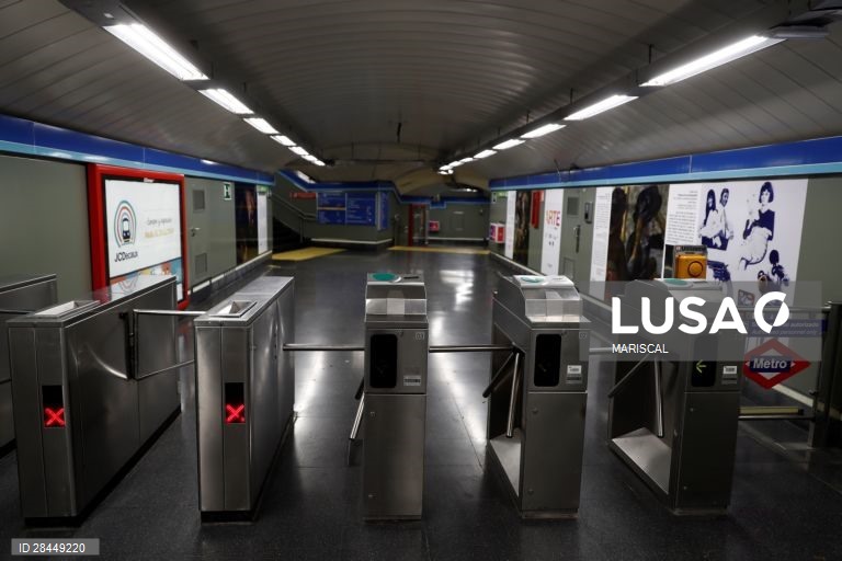 Início da semana em Madrid sob o medo do Covid-19