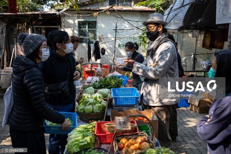 China: Hong Kong opta por consumir produtos frescos locais