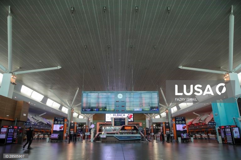 Covid-19: Aeroporto Internacional de Kuala Lumpur