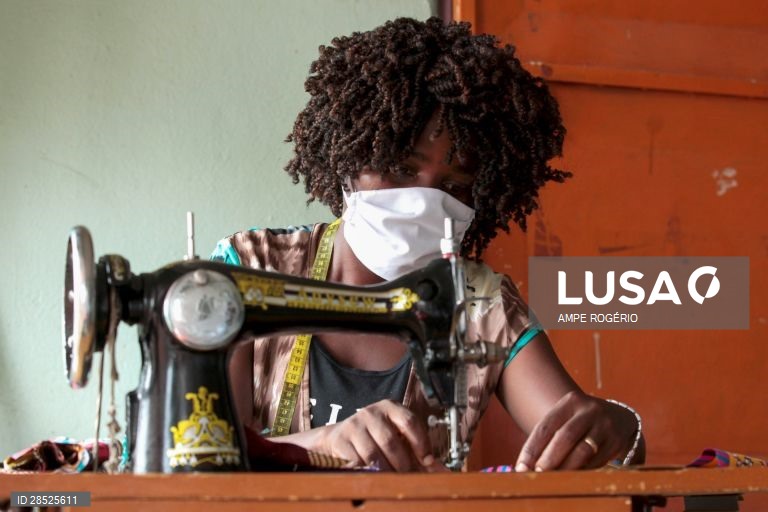 Covid-19: Musseque de Catinton em Luanda