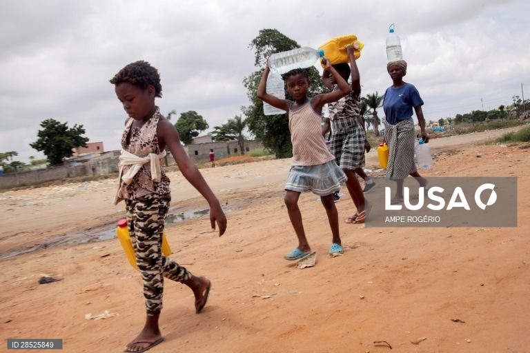 Covid-19: Musseque de Catinton em Luanda