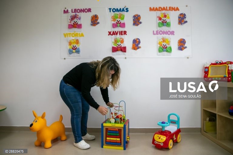 Covid-19: Creches preparam reabertura