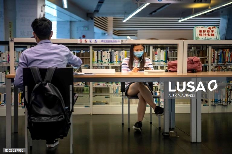 Covic-19: Bibliotecas reabrem na China