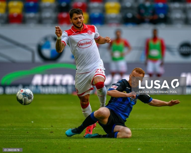 Futebol: Liga alemã - Fortuna Dusseldorf vs Paderborn (0-0)