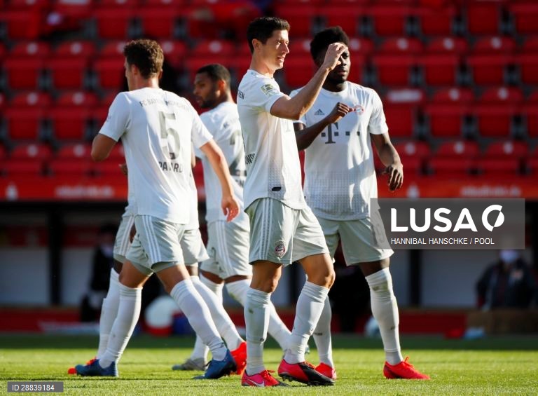 Futebol: Liga alemã - Union Berlim vs Bayern Munique (0-2)