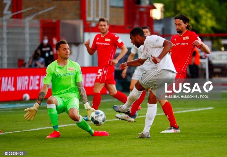 Futebol: Liga alemã - Union Berlim vs Bayern Munique (0-2)