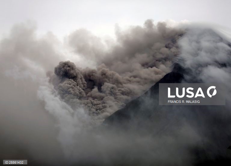 Mundo Colorido: 50 tonalidades de Cinza