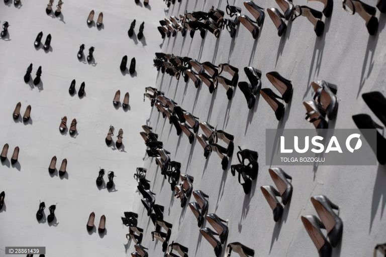 Mundo Colorido: 50 tonalidades de Cinza