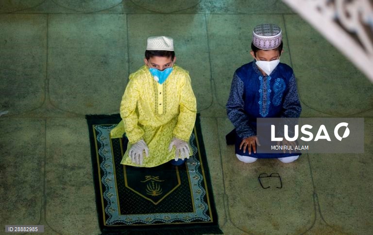 Celebrações do Eid al-Fitr no Bangladesh