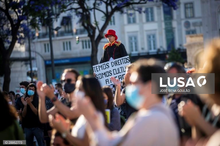 Manifestação nacional "Parados, Nunca Calados"
