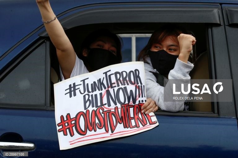 Filipinas: Protestos contra a Lei Anti-Terrorismo