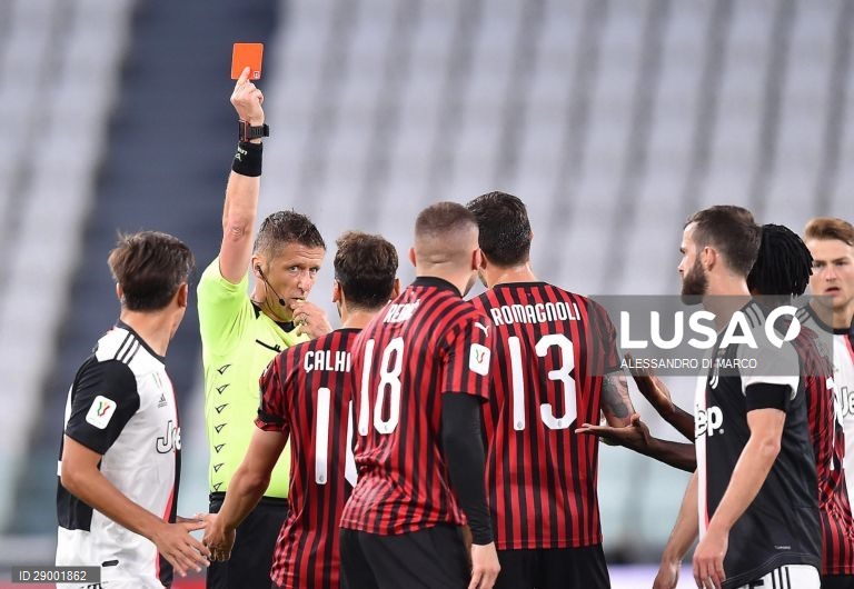 Futebol: Taça de Itália, meias-finais, 2.ª mão entre Juventus vs AC Milan