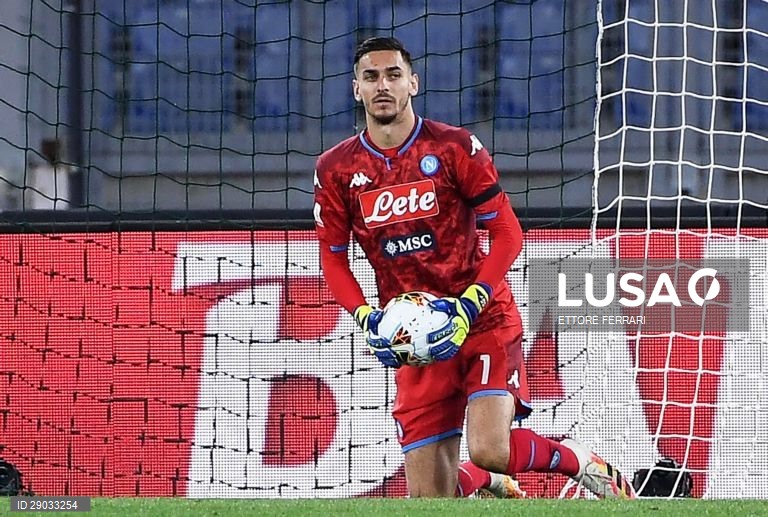 Futebol: Nápoles conquista a Taça de Itália ao vencer a Juventus por 4-2, por penáltis em Roma