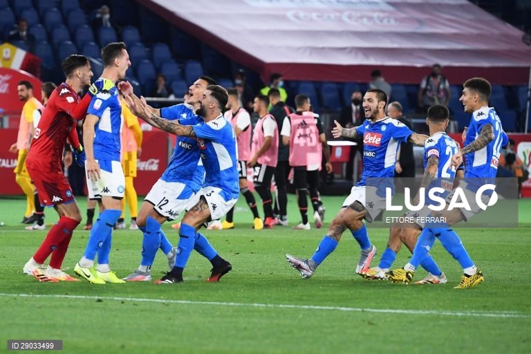 Futebol: Nápoles conquista a Taça de Itália ao vencer a Juventus por 4-2, por penáltis em Roma