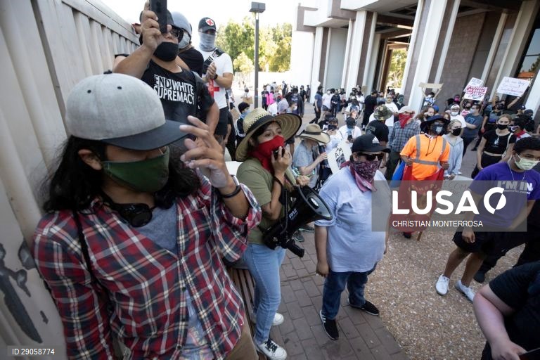 Protestos pela morte de Andres Guardado na Califórnia