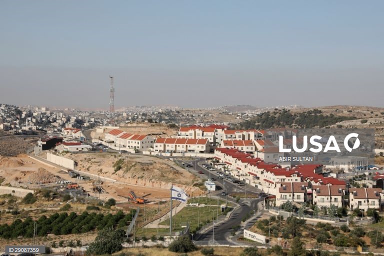 Israel pretende anexar colonatos como parte do plano de paz apoiado pelos EUA