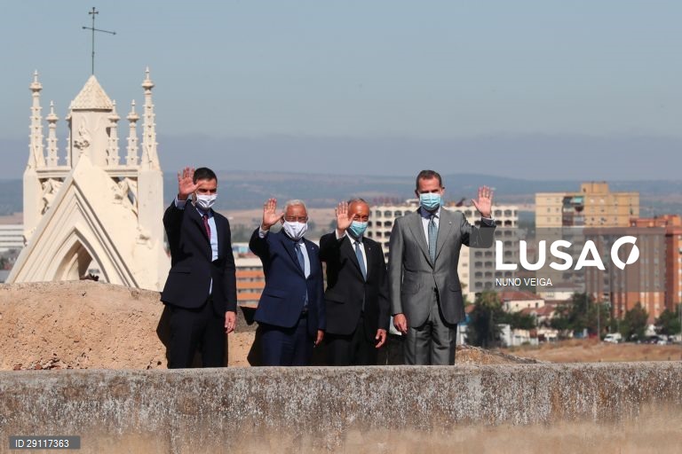 Cerimónia de reabertura das fronteiras entre Portugal e Espanha