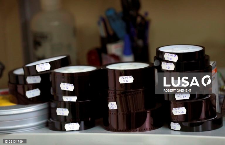 Empresa de conservação de filmes clássicos na Roménia