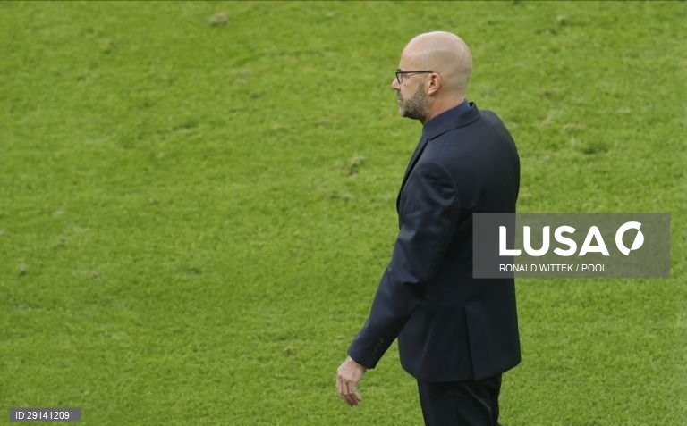 Bayern conquista 18.ª Taça da Alemanha após a vitória por 4-2 sobre o Bayer Leverkusen