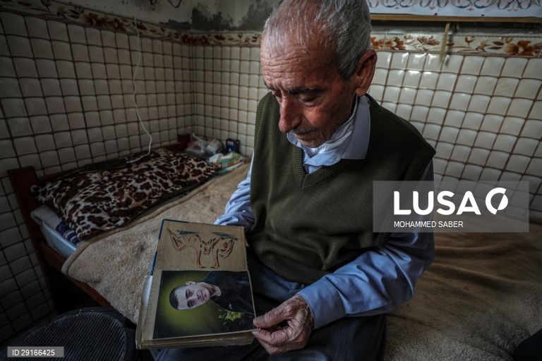 Palestina: Pai conta os dias para a libertação do filho de uma prisão israelita