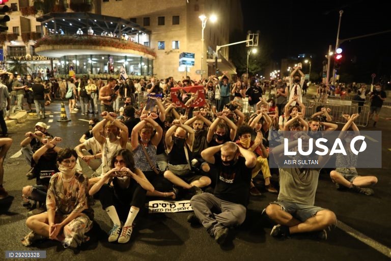 Protestos contra o primeiro-ministro israelita Benjamin Netanyahu 