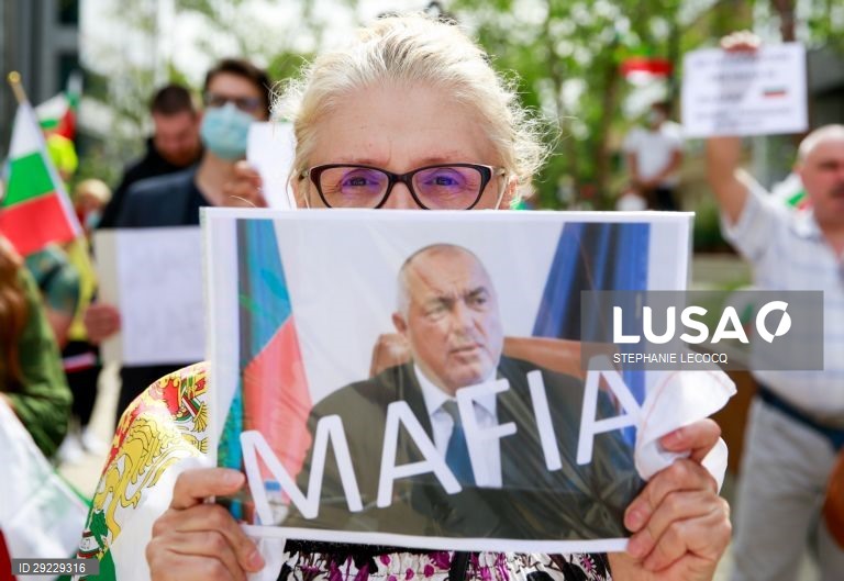 Protesto contra o governo búlgaro em Bruxelas