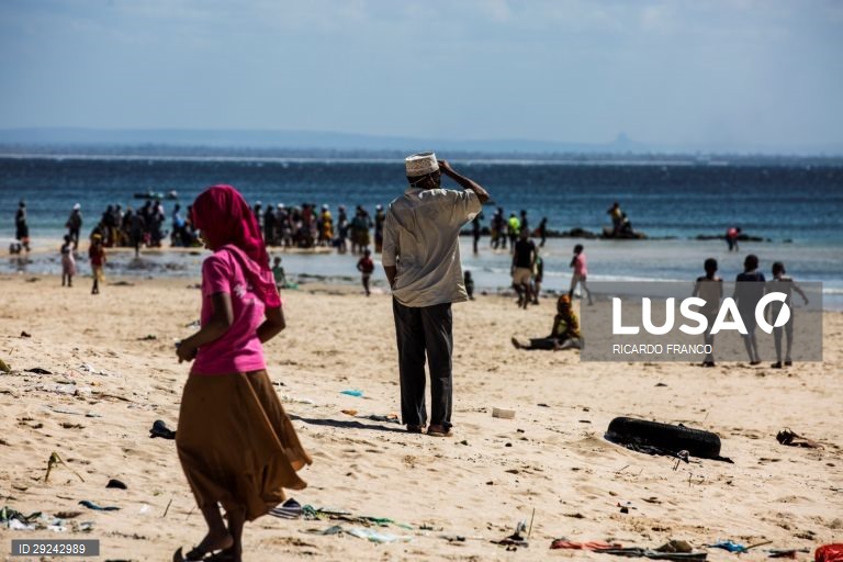 Moçambique/Ataques: há dias em que só há fome para partilhar ao relento