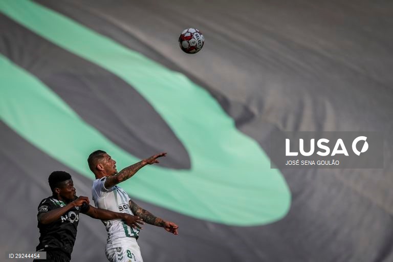 O Sporting empatou hoje com o Vitória de Setúbal por 0-0