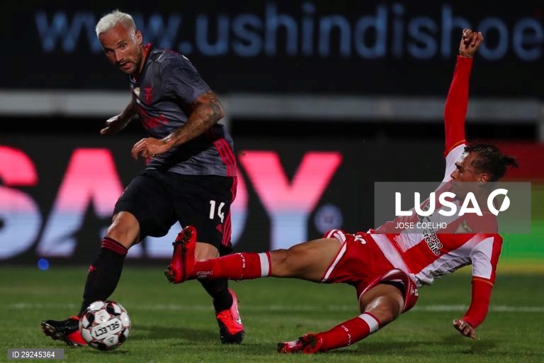O Benfica venceu hoje o Desportivo das Aves por 4-0