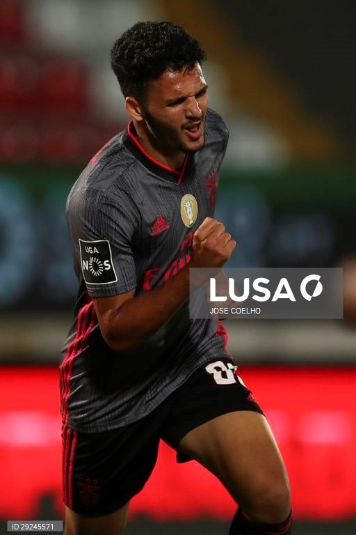 O Benfica venceu hoje o Desportivo das Aves por 4-0