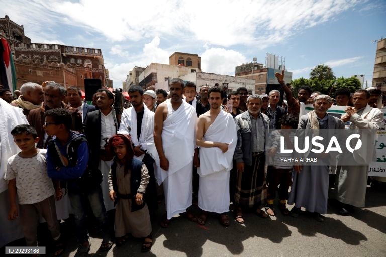 Iémen: Protesto contra a proibição da peregrinação a Meca