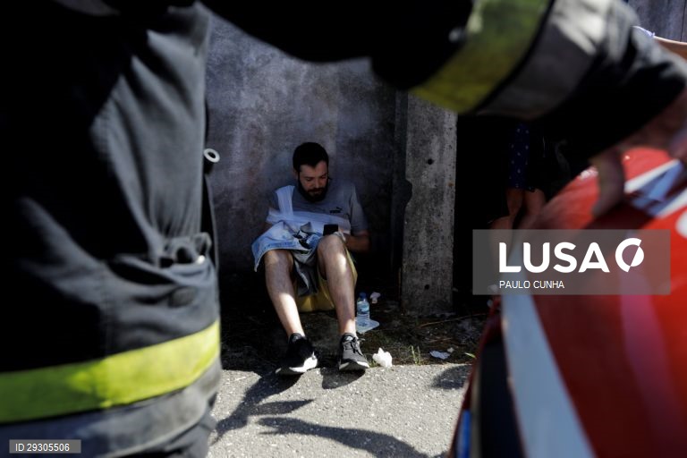 Comboio Alfa Pendular descarrila em Soure