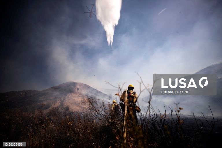 Incêndio em Santa Clarita, Califórnia
