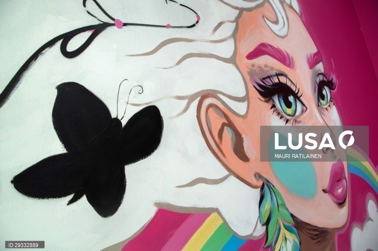 Finlândia: Exposição de arte em Kerava