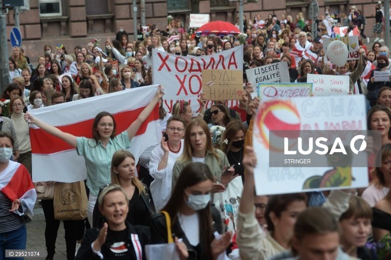 Bielorrússia: Manifestação anti-governamental em Minsk