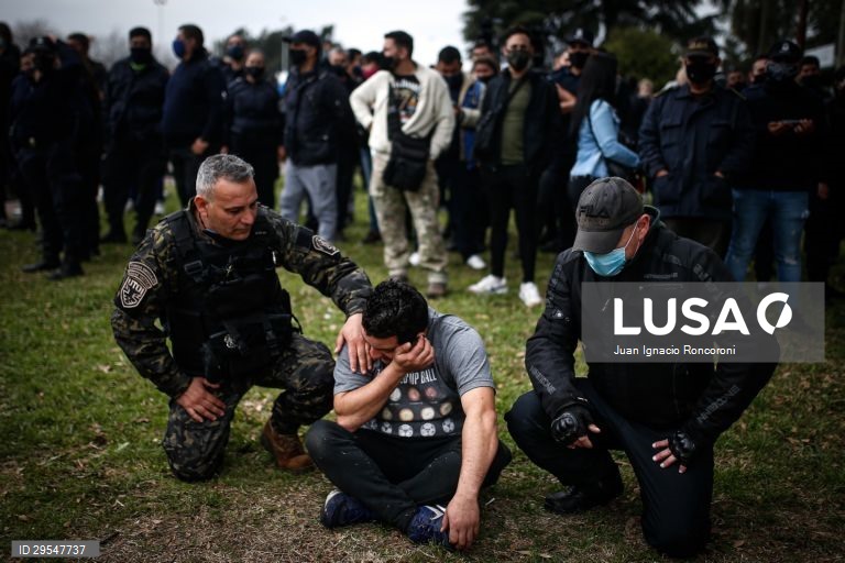 Argentina: Protesto de polícias por melhores salários
