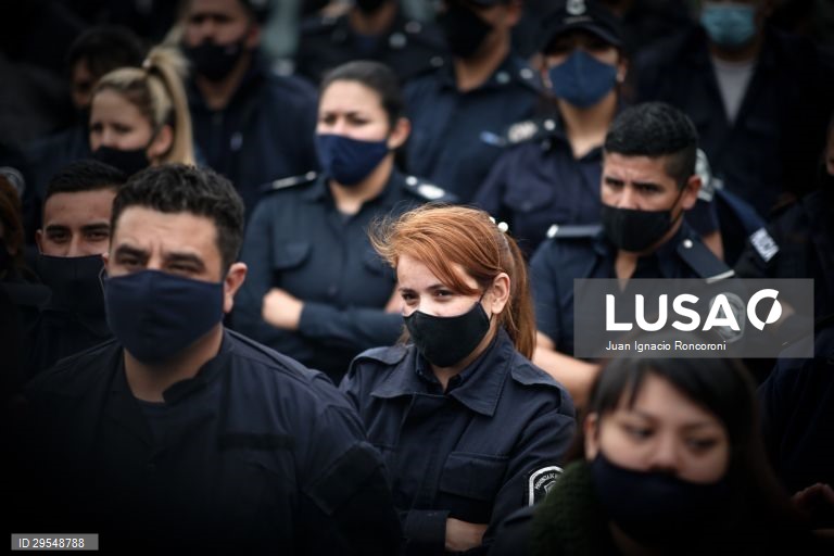 Argentina: Protesto de polícias por melhores salários