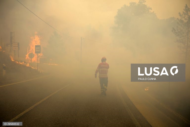 Incêndio em Oleiros
