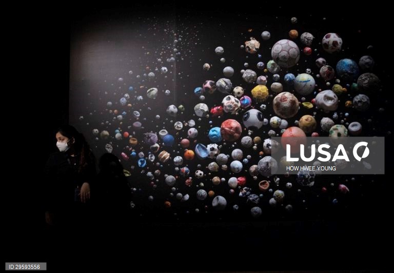 Exposição no Museu ArtScience em Singapura "Planeta ou Plástico?" 