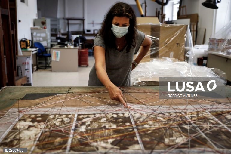 Reportagem sobre restauro de peças do Almada Negreiros, no Instituto José de Figueiredo, em Lisboa, 17 de setembro de 2020. (ACOMPANHA TEXTO DE 19 DE SETEMBRO QUE 2020). RODRIGO ANTUNES/LUSA